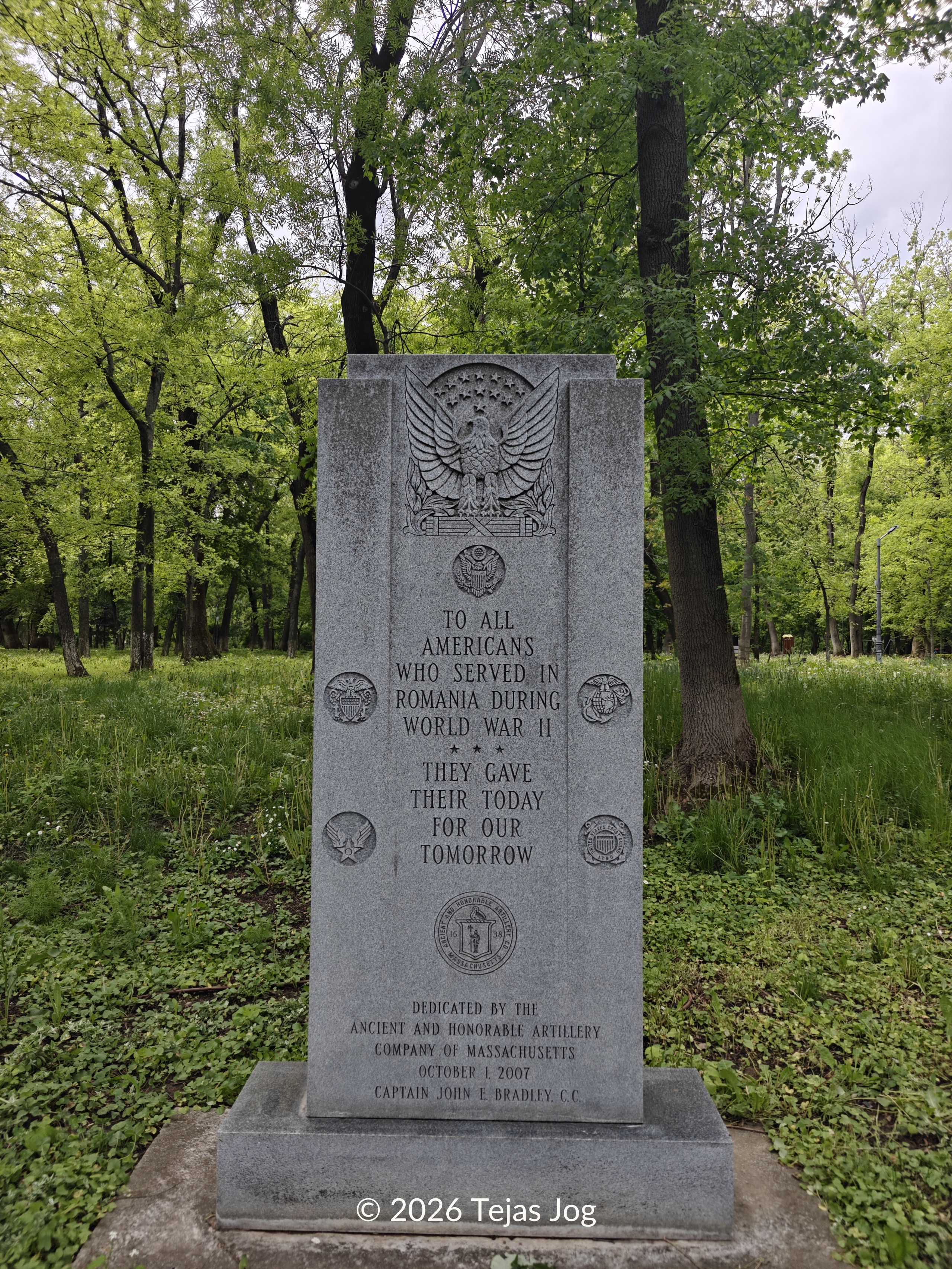 Monument to the American Heroes of the Second World War /  Monumentul Eroilor Americani din al doilea Război Mondial