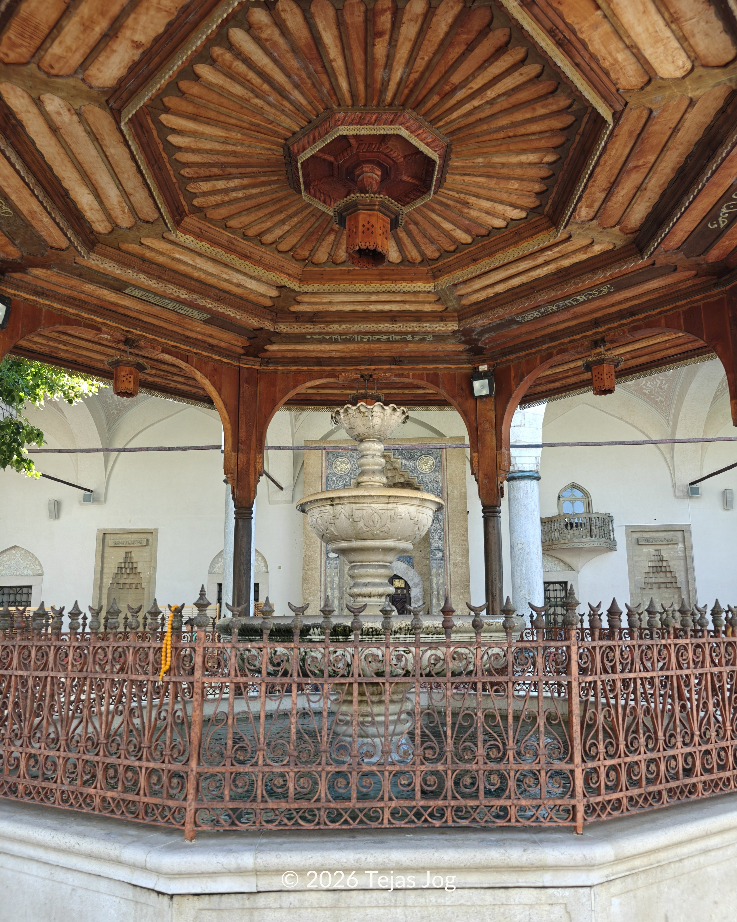 Gazi Husrev-beg Mosque / Gazi Husrev-begova džamija