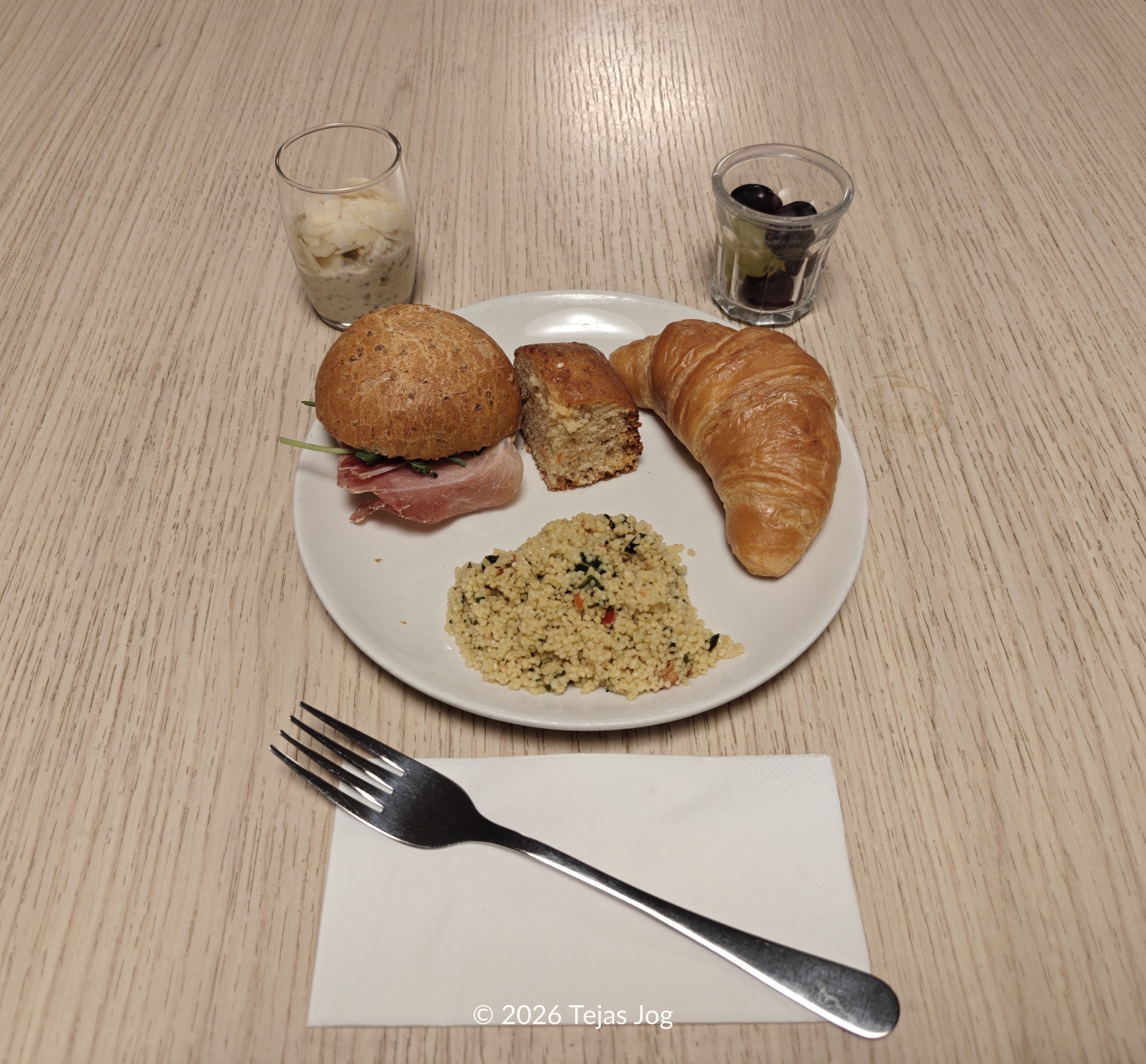 Breakfast at the Marhaba Lounge Zurich Airport