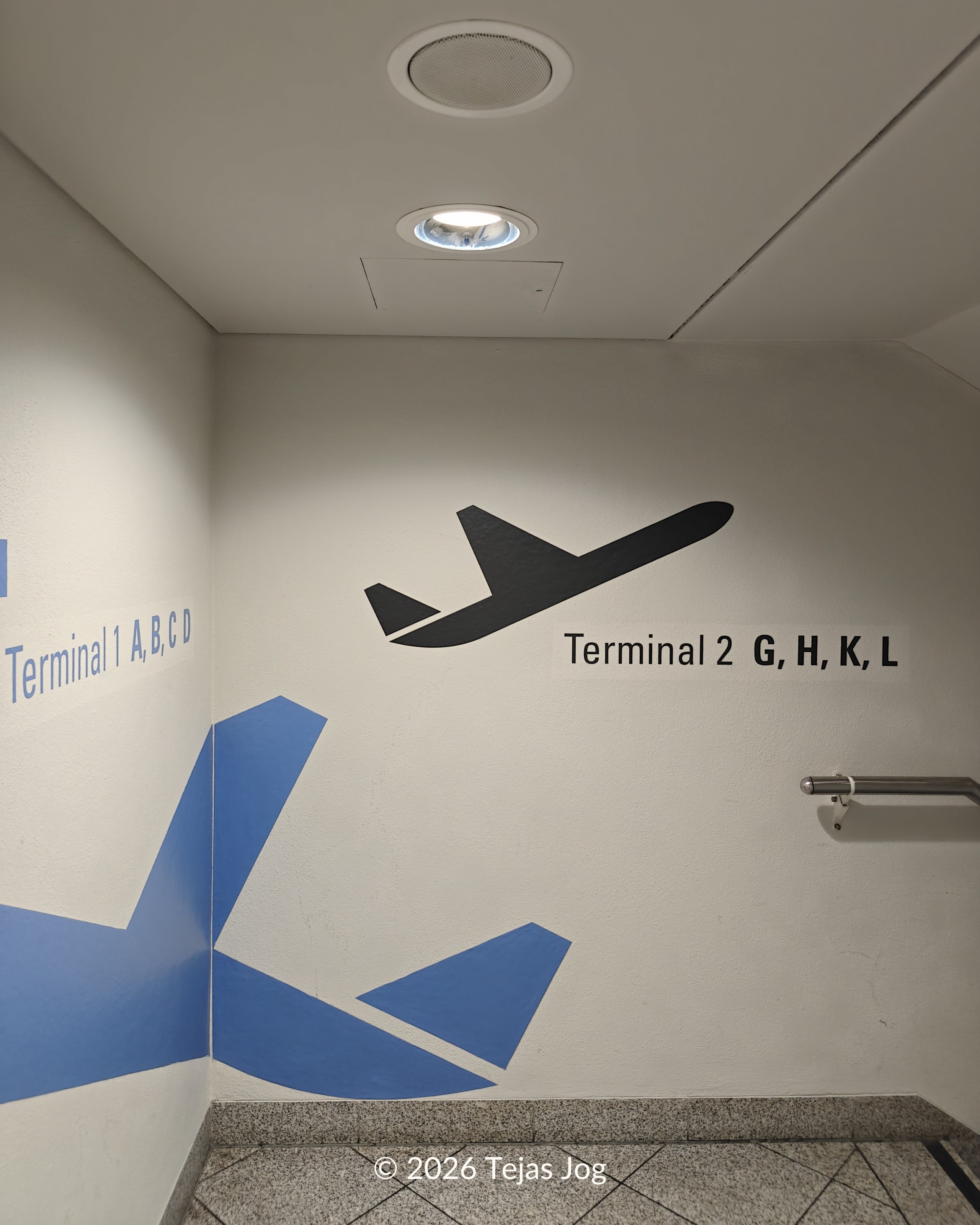 Inter-terminal air-side shuttle to Terminal 2 at Munich Airport